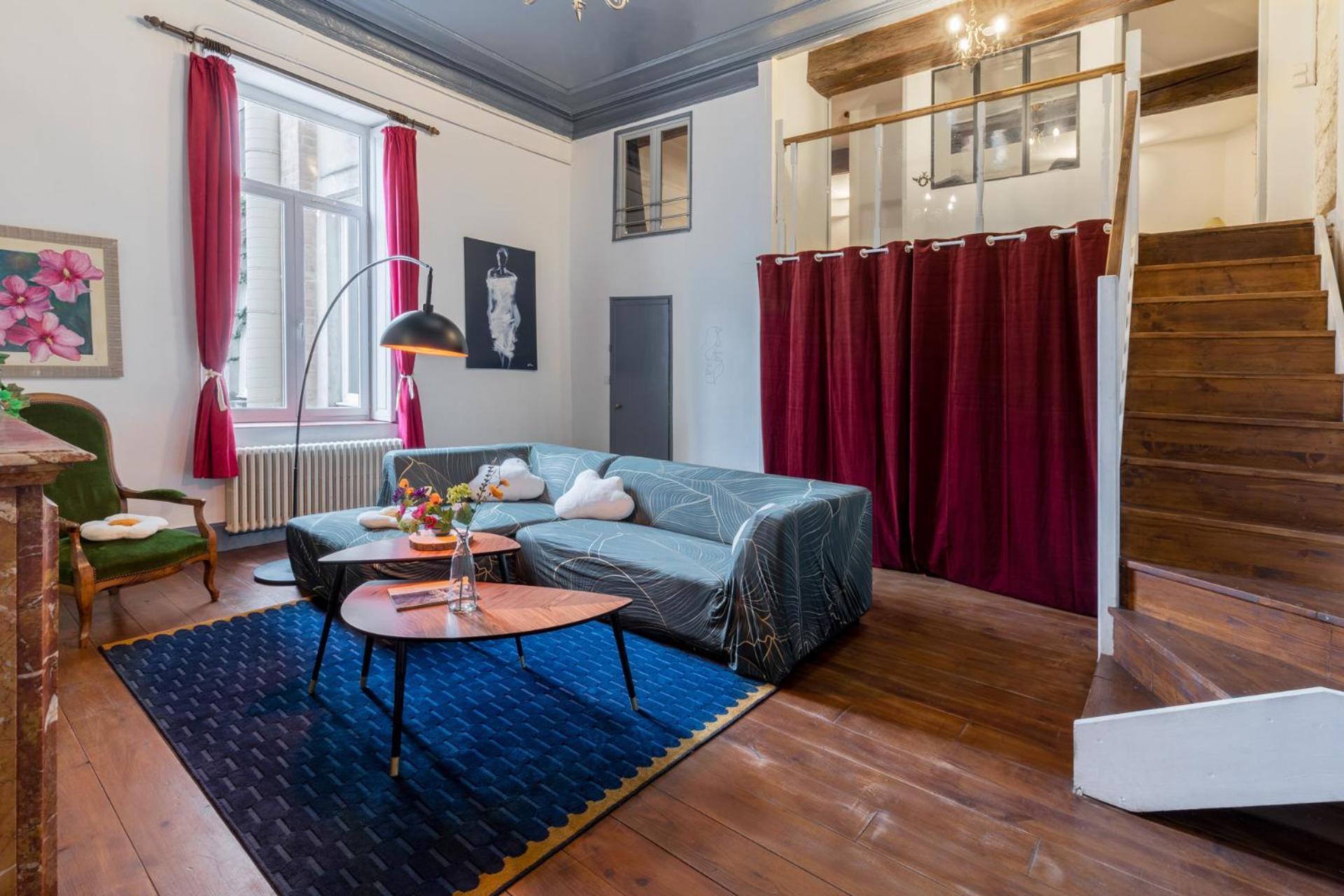 Apartamento Le Theatre - Spacieux, Centre & Calme